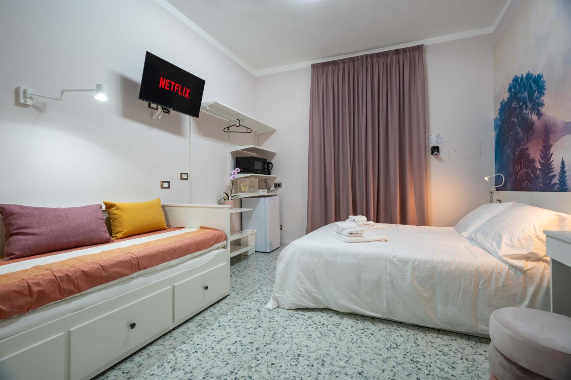 Di Fiore Bed Breakfast Cisterna di Latina Exterior foto
